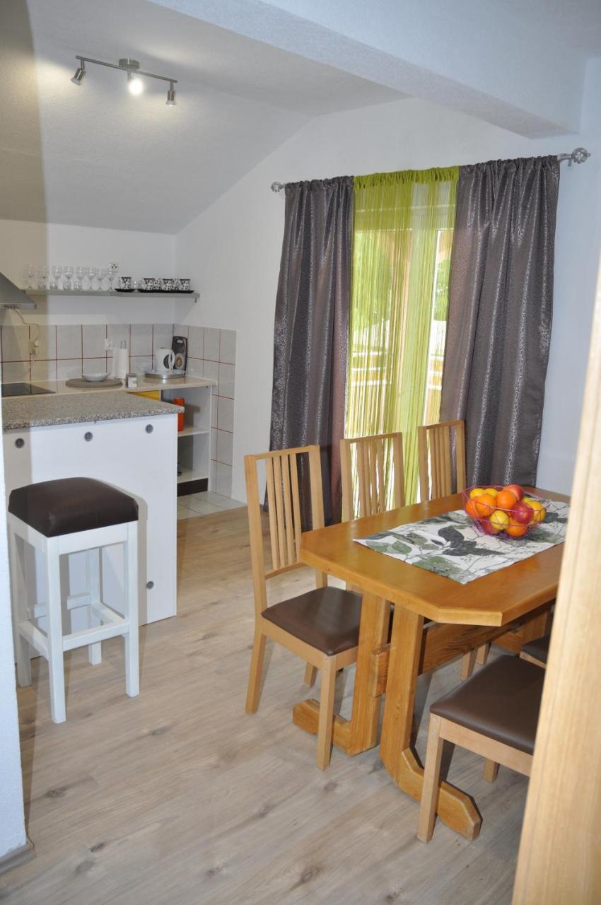 Apartmani Mia Traù Esterno foto