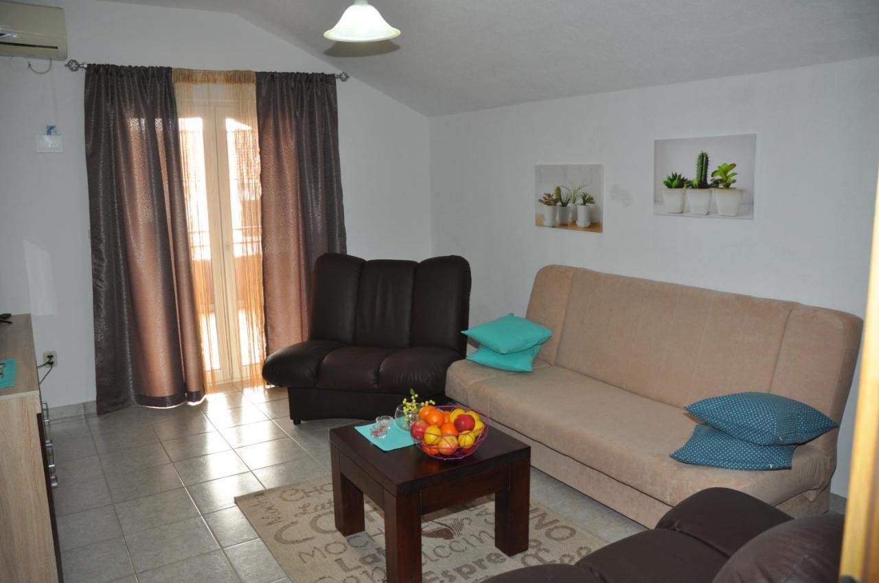 Apartmani Mia Traù Esterno foto